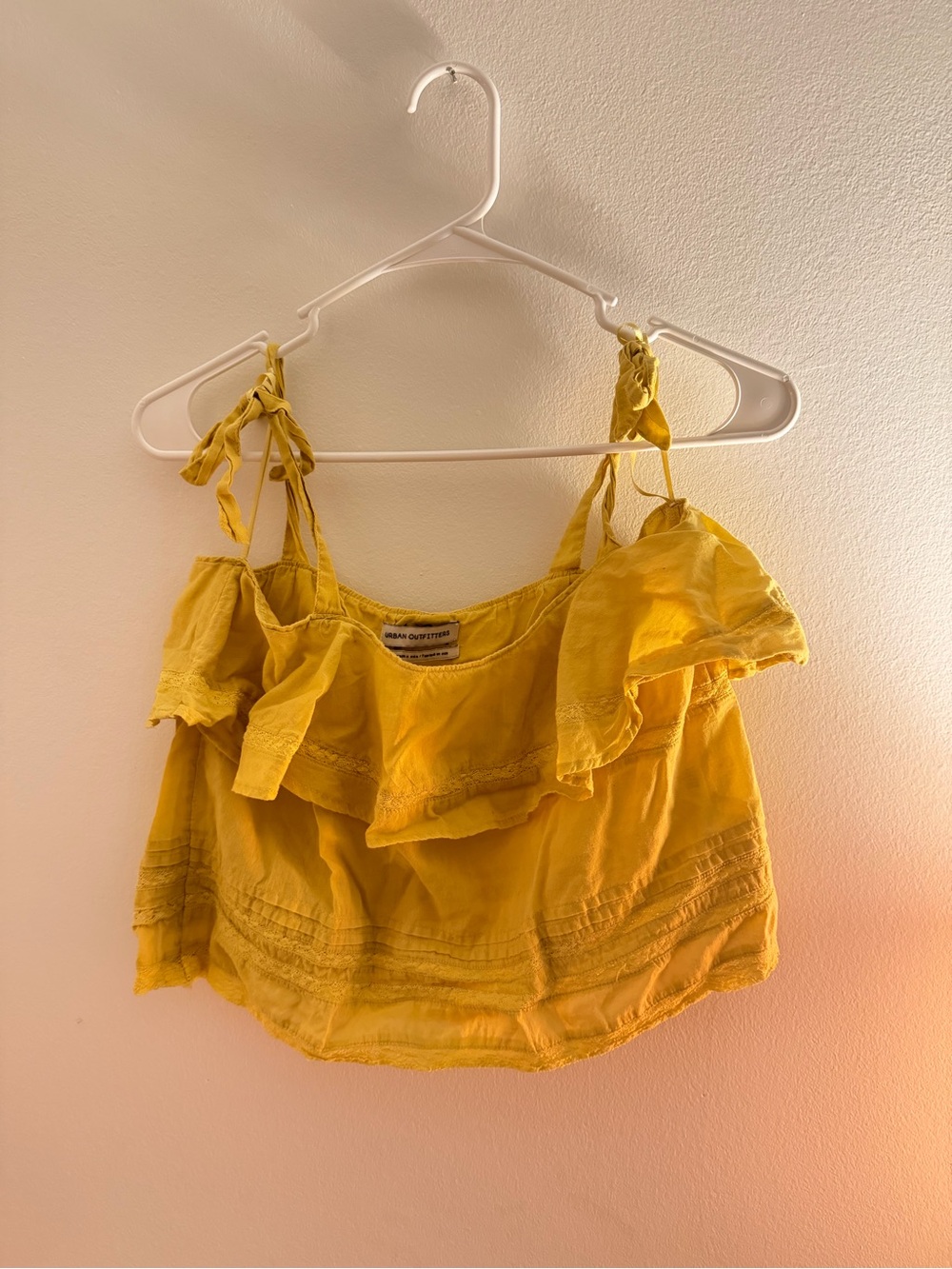 Urban Outfitters Yellow Ruffle Tie-Shoulder Tank Top Size M